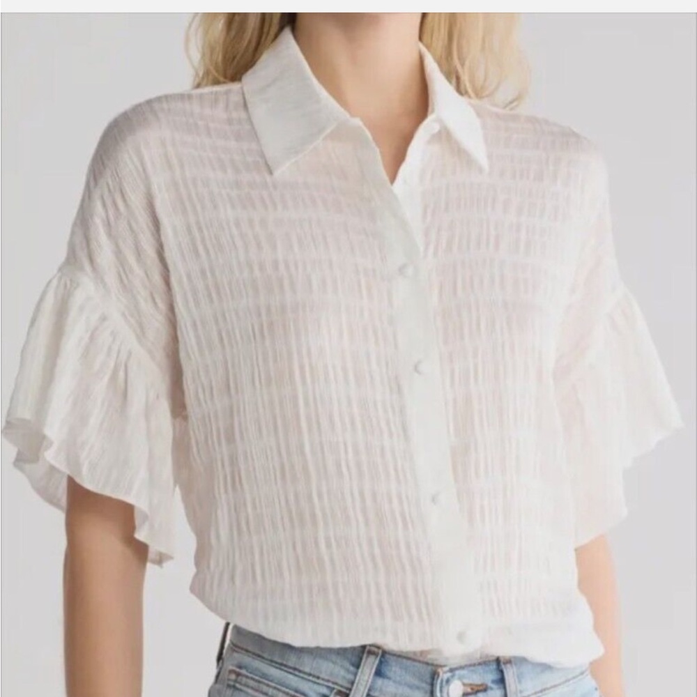 the alice + olivia Edyth Shirt. NWT